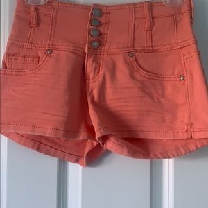 Almost famous size 3 coral shorts